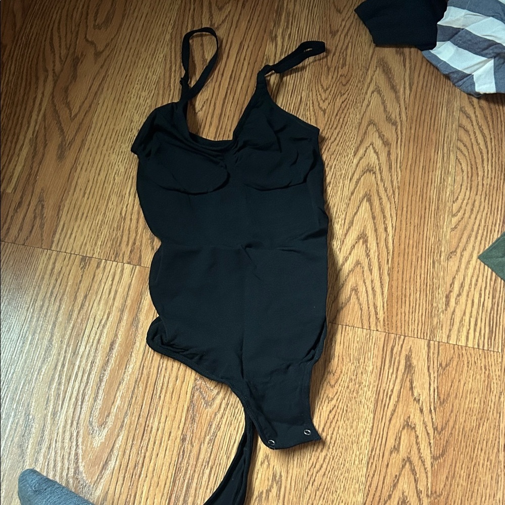 compression tight body suit black